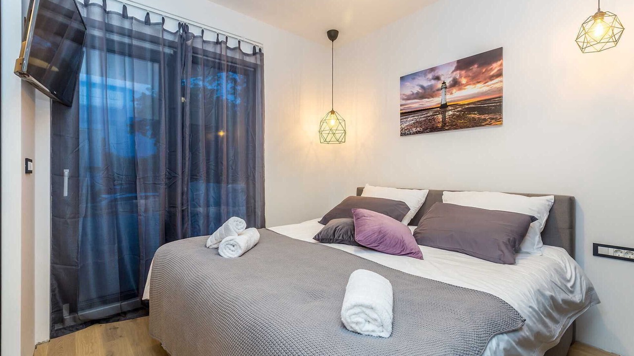 Photo of Bedroom in Malinska-Dubasnica