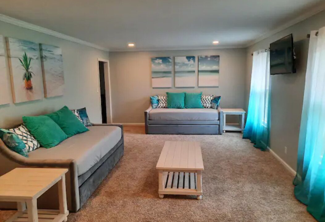 Photo of Livingroom in East Point