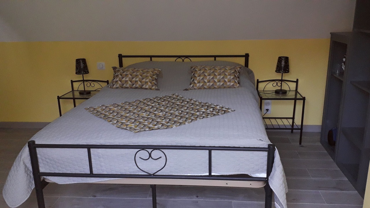 Photo of Bedroom in Saint-Georges-sur-Cher