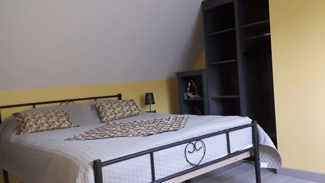 Photo of Bedroom in Saint-Georges-sur-Cher