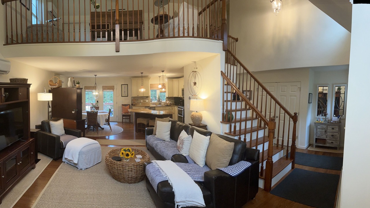 Photo of Livingroom in Rhinebeck