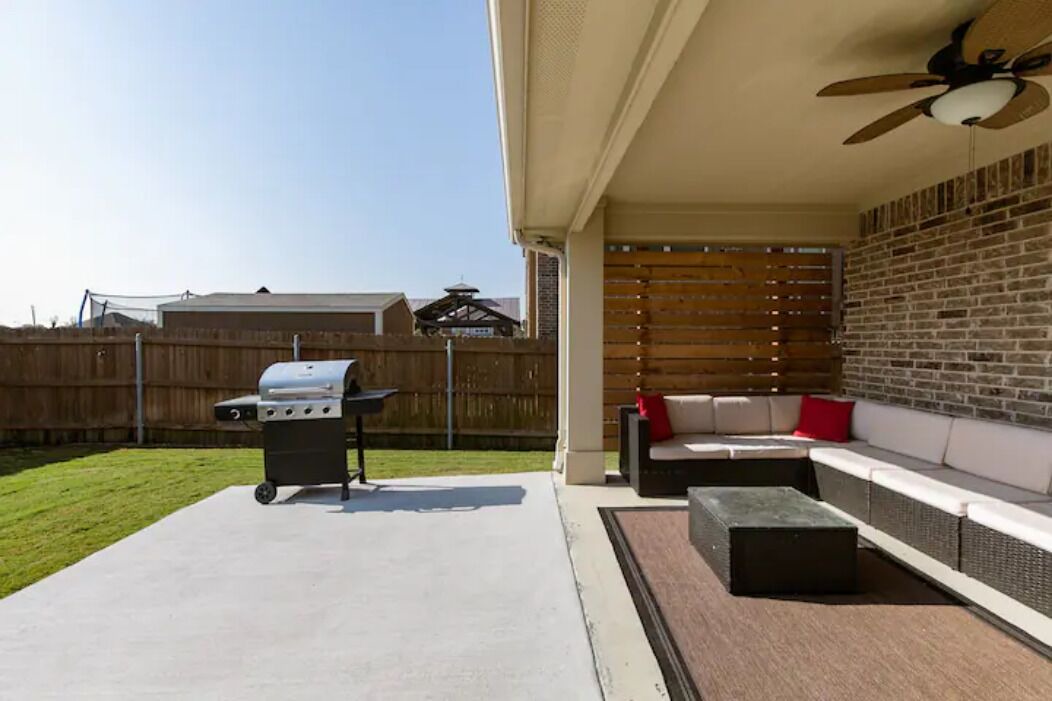 Photo of Outdoor in Mansfield