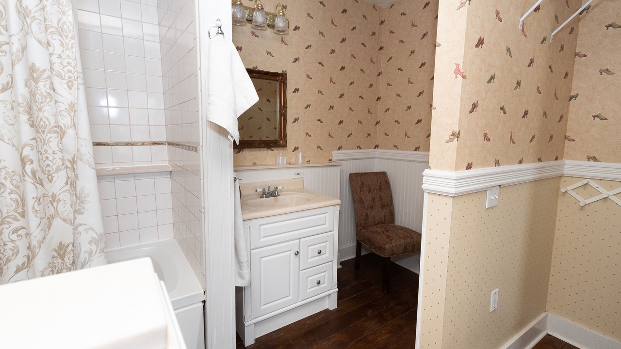 Photo of Bathroom in Waterloo