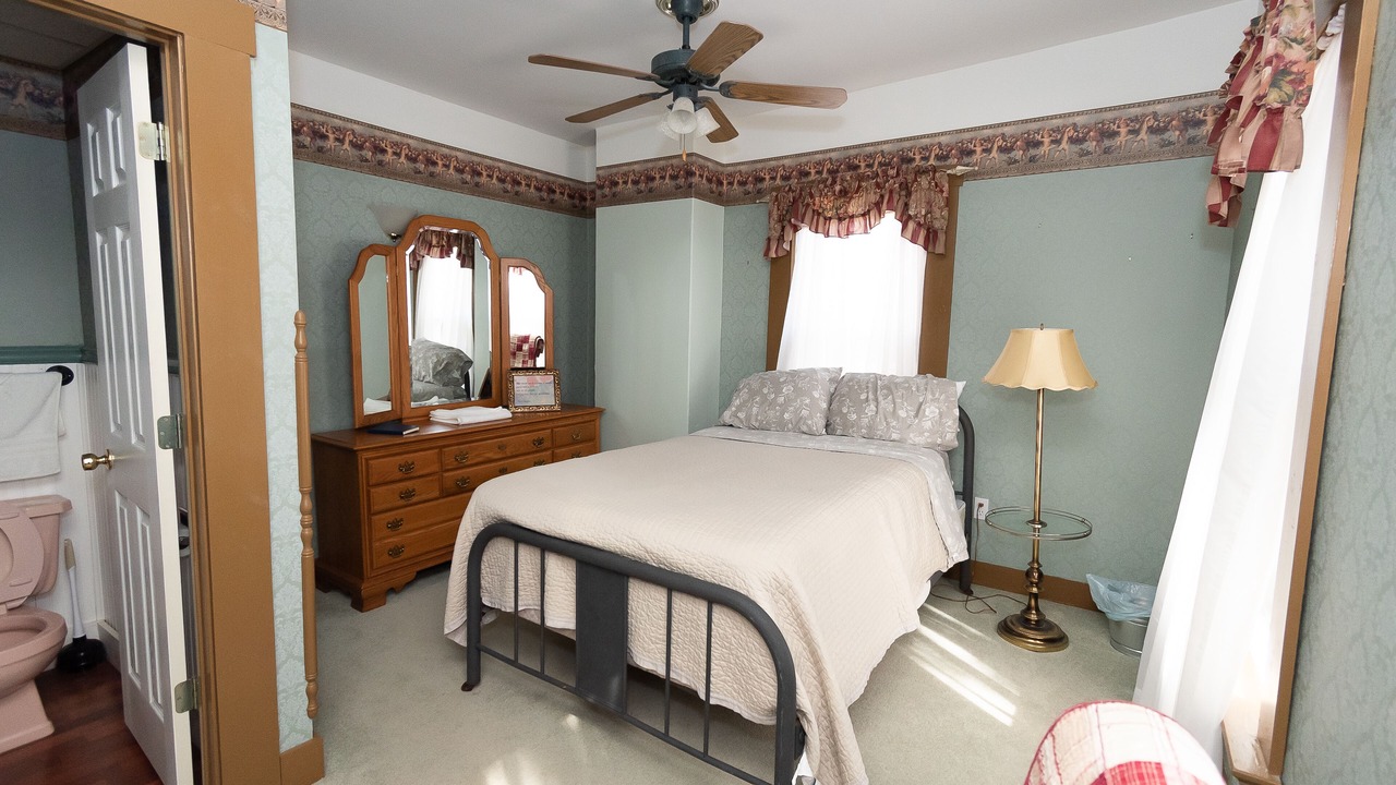 Photo of Bedroom in Waterloo