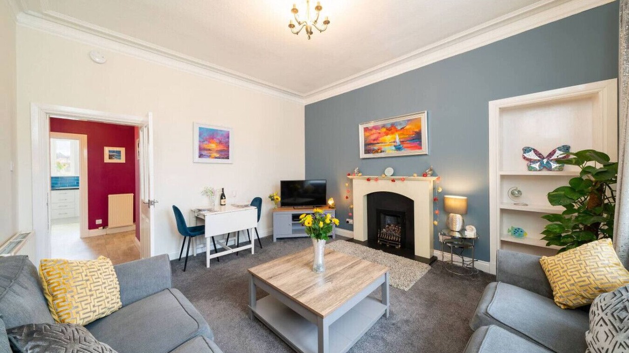 Photo of Livingroom in Broughty Ferry