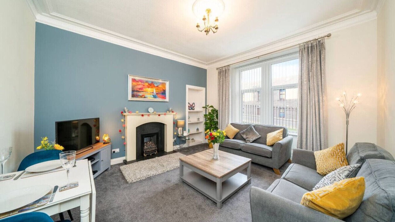 Photo of Livingroom in Broughty Ferry