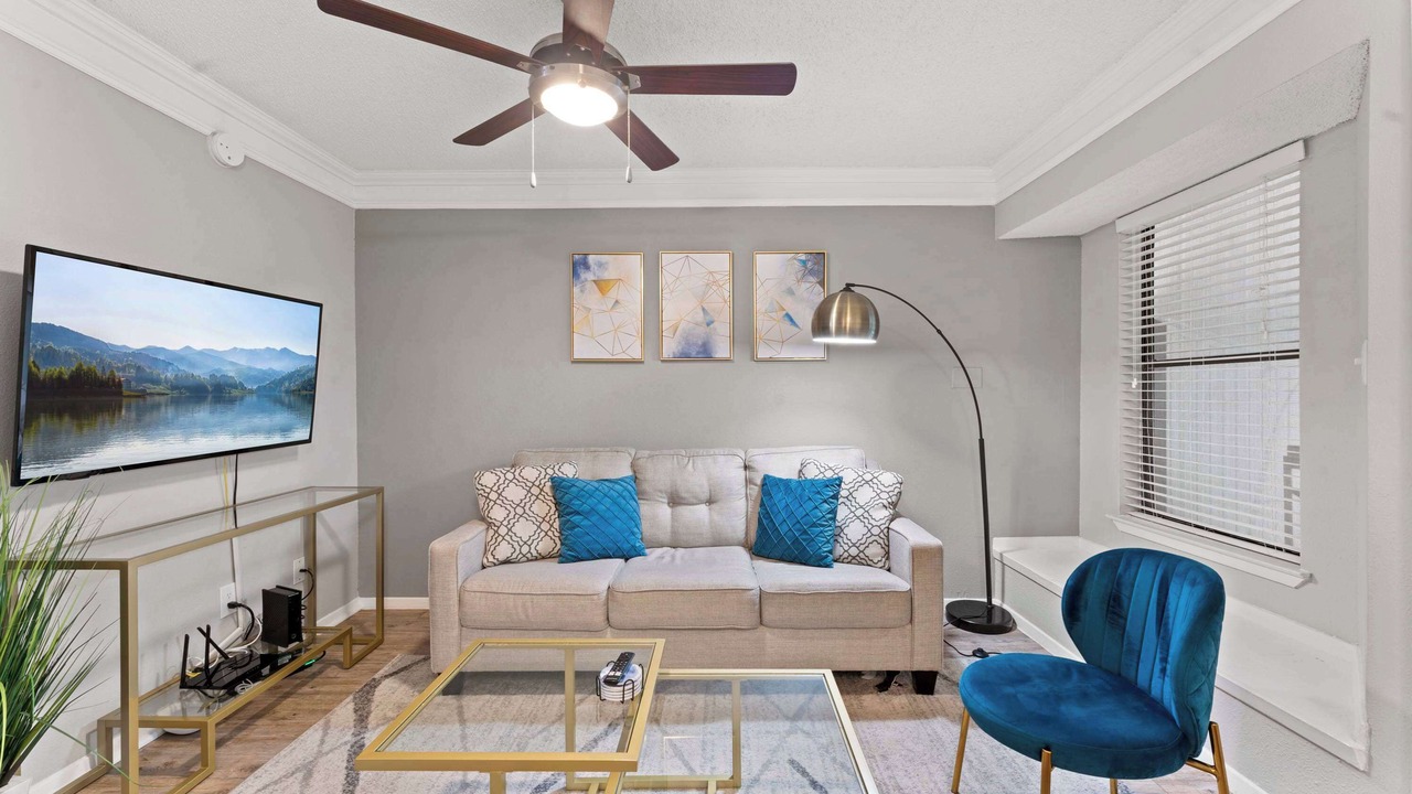 Photo of Livingroom in Brentwood