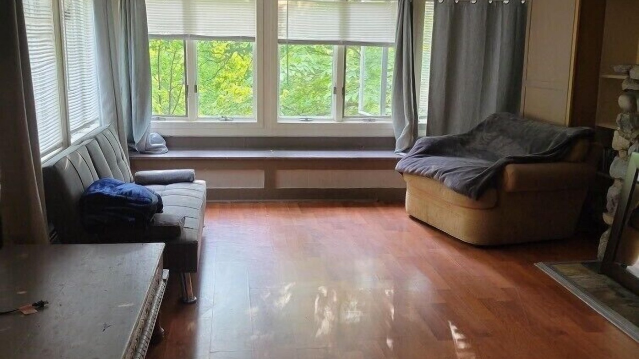 Photo of Livingroom in Putnam Valley