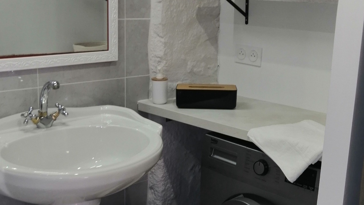 Photo of Bathroom in Le Tablier