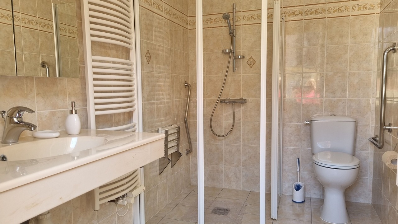 Photo of Bathroom in Batz-sur-Mer