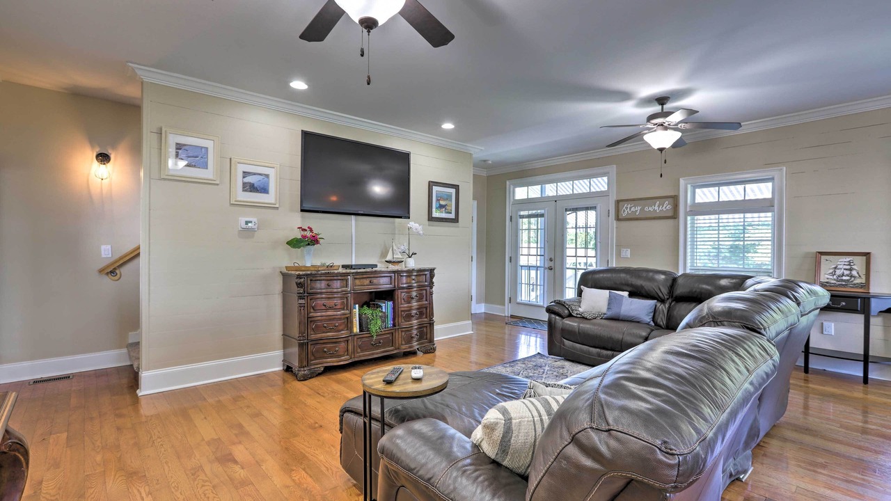 Photo of Bedroom in Jackson