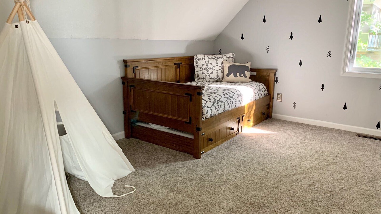 Photo of Bedroom in Massanutten