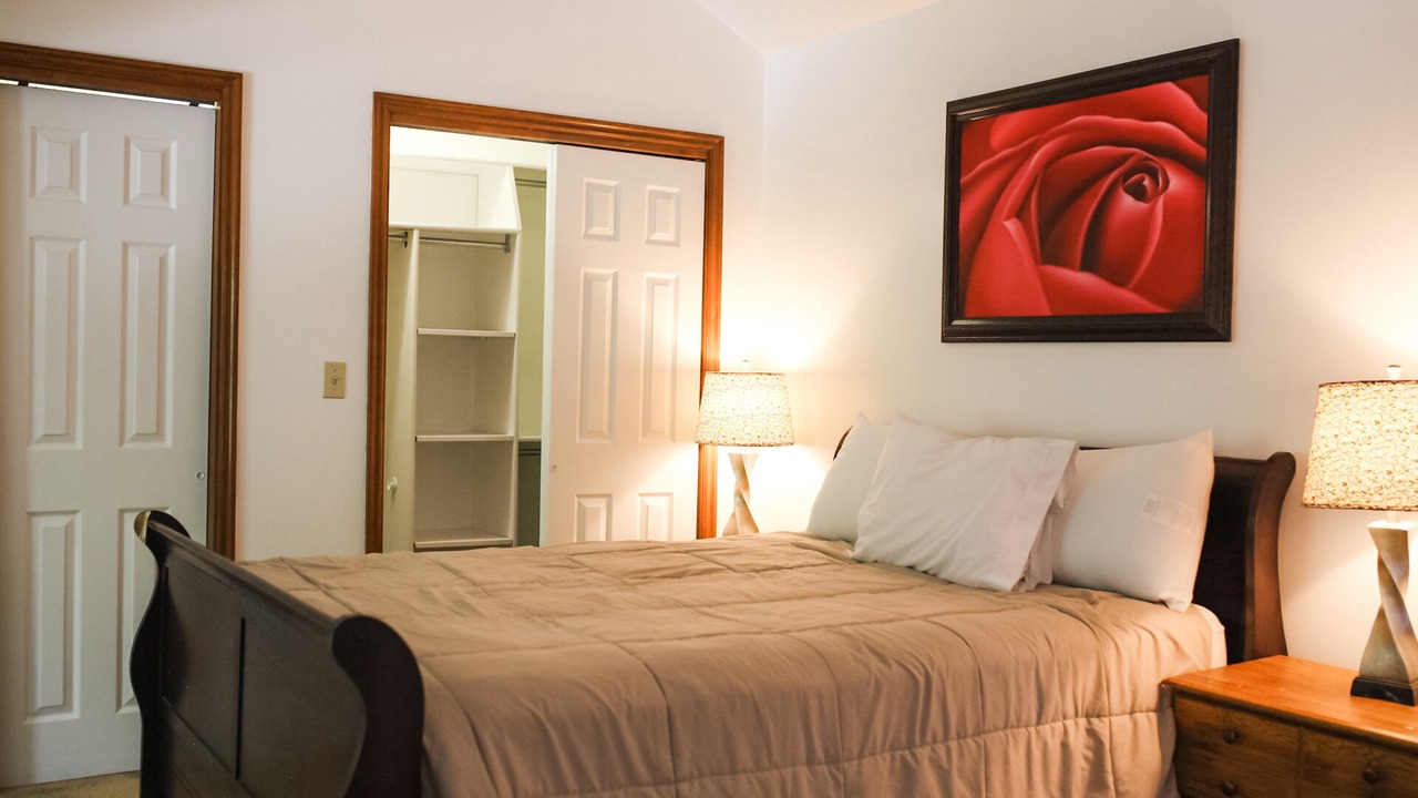 Photo of Bedroom in Sandy