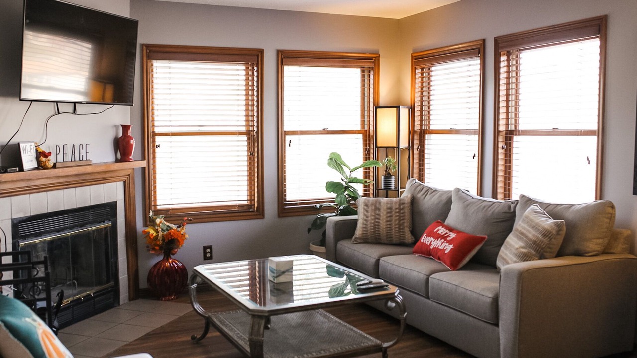 Photo of Livingroom in Sandy