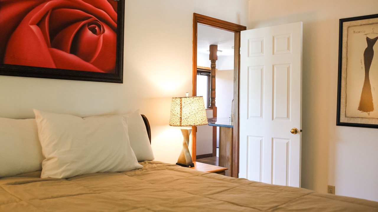 Photo of Bedroom in Sandy