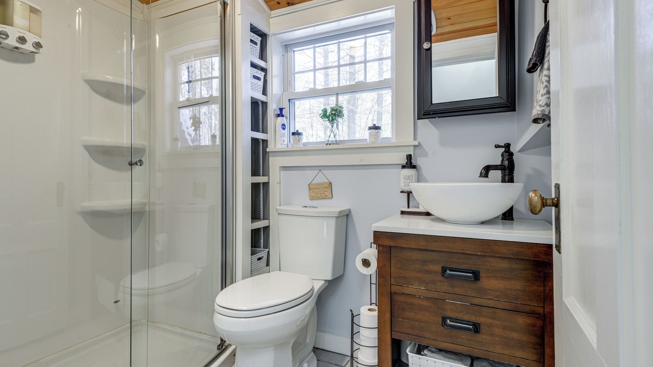 Photo of Bathroom in Jaffrey