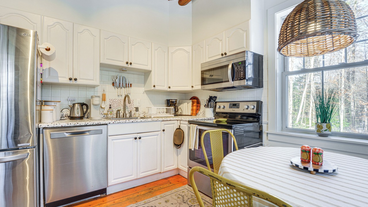 Photo of Kitchen in Jaffrey