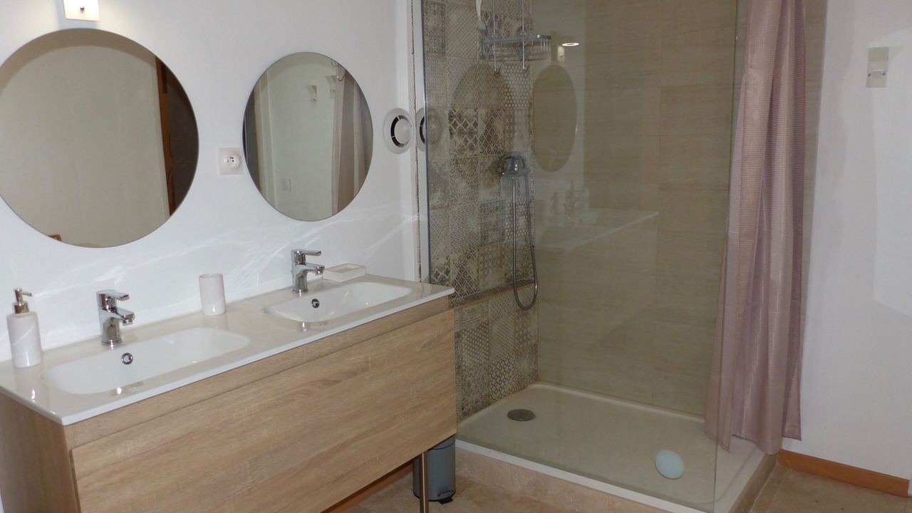 Photo of Bathroom in Chassagnes