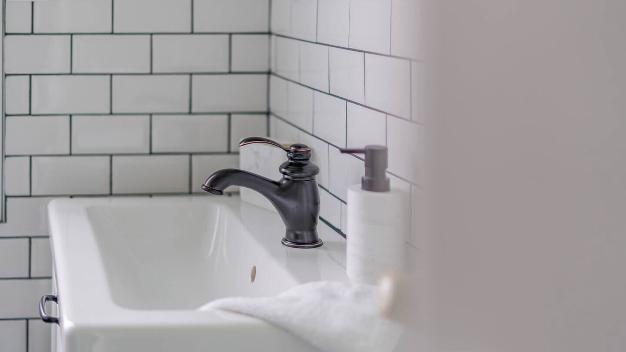 Photo of Bathroom in Saint-Jean Eudes Saint-Gilles