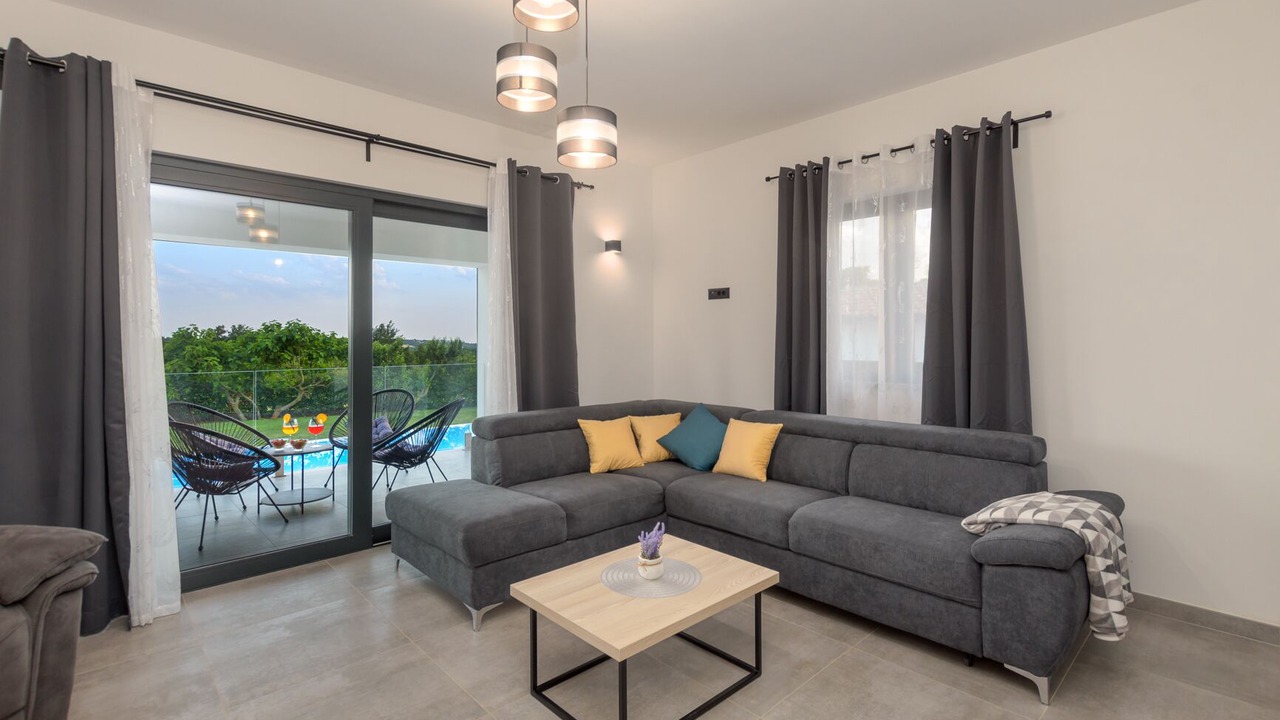 Photo of Livingroom in Prkacini