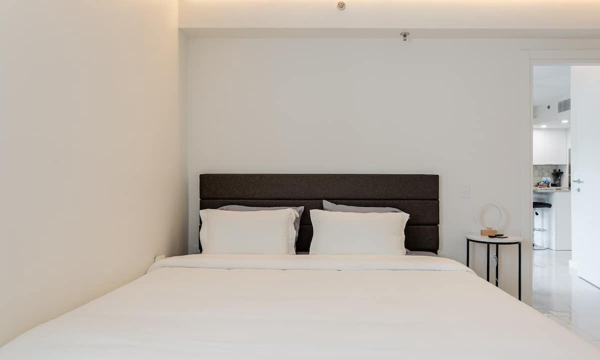 Photo of Bedroom in South Pointe