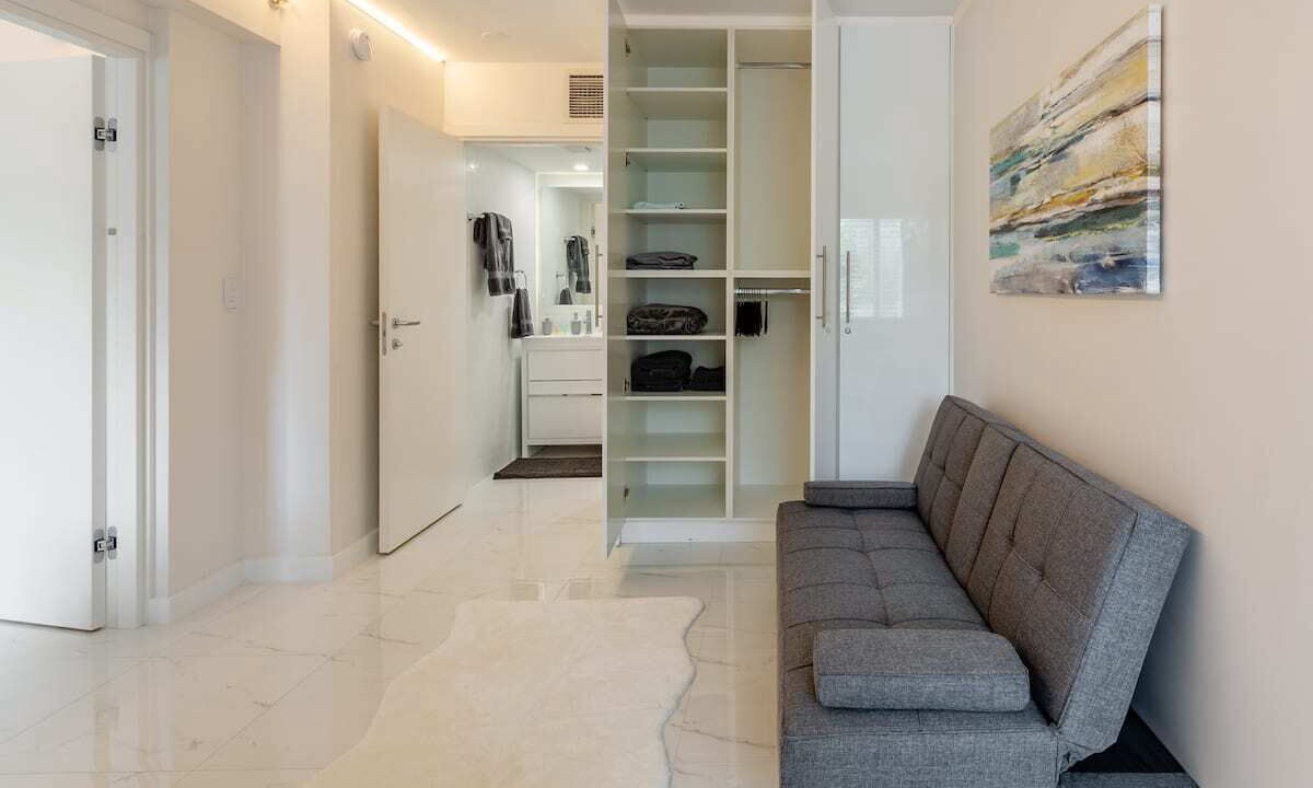 Photo of Livingroom in South Pointe