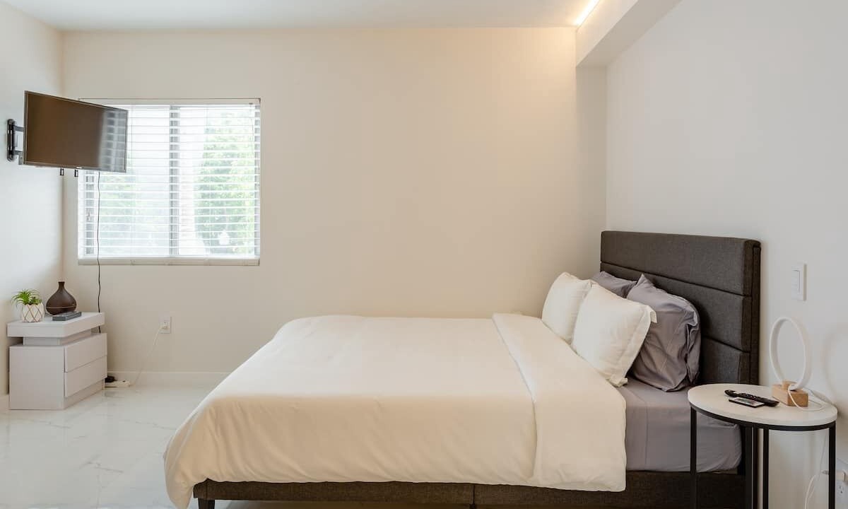 Photo of Bedroom in South Pointe