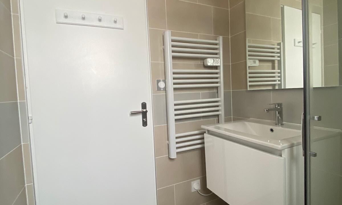 Photo of Bathroom in Brem Sur Mer