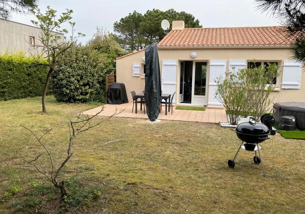 Photo of Outdoor in Brem Sur Mer
