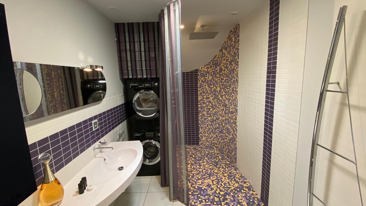 Photo of Bathroom in Etables-sur-Mer