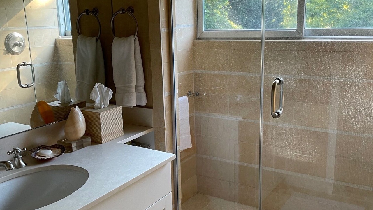 Photo of Bathroom in Water Mill