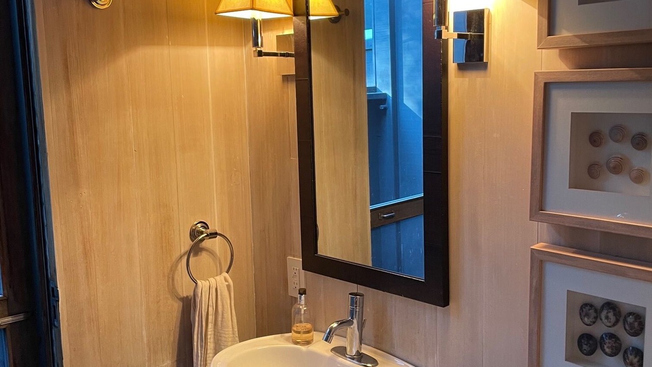 Photo of Bathroom in Water Mill