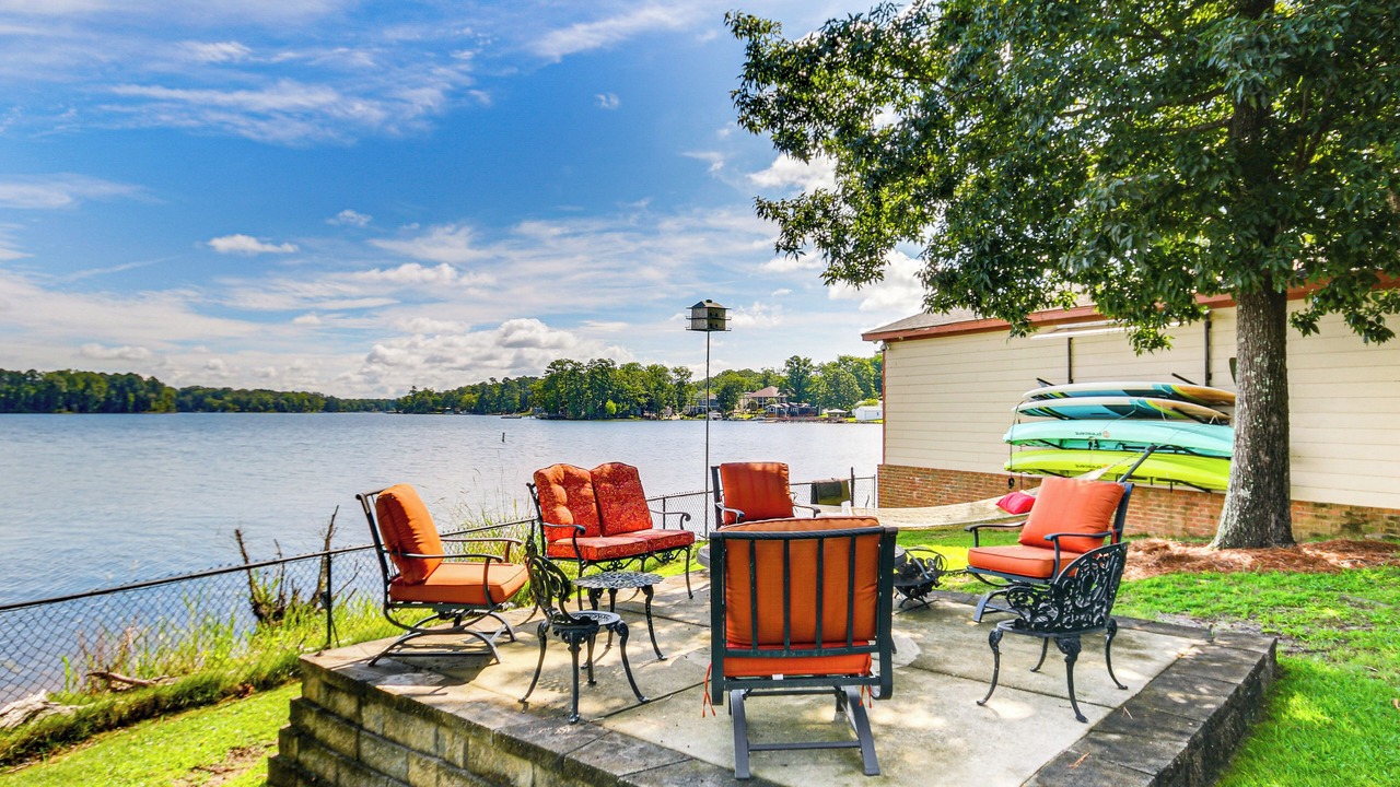 Photo of Outdoor in Chapin