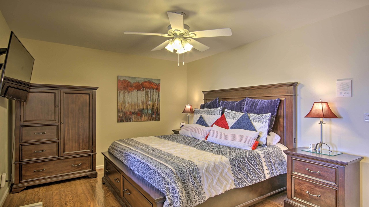 Photo of Others in Chapin