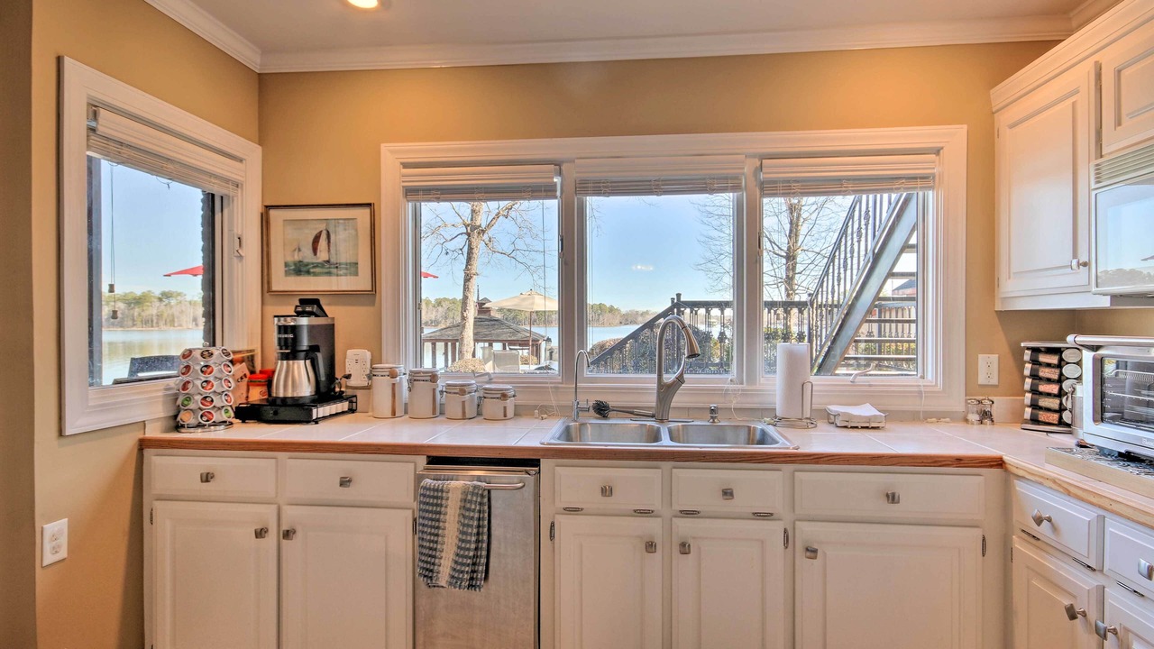 Photo of Kitchen in Chapin
