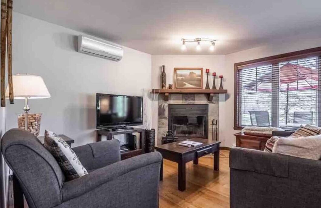 Photo of Livingroom in Mont-Tremblant