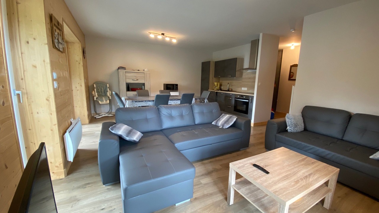 Photo of Livingroom in Laveissiere