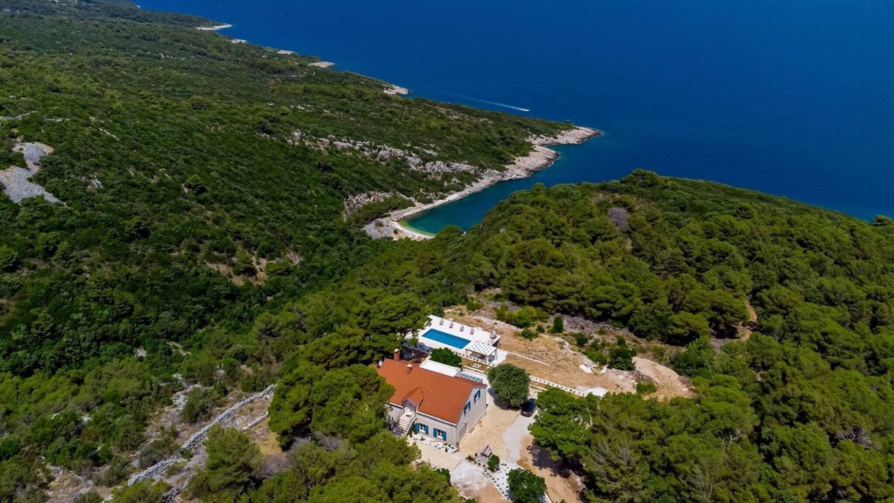 Photo of Outdoor in Pucisca