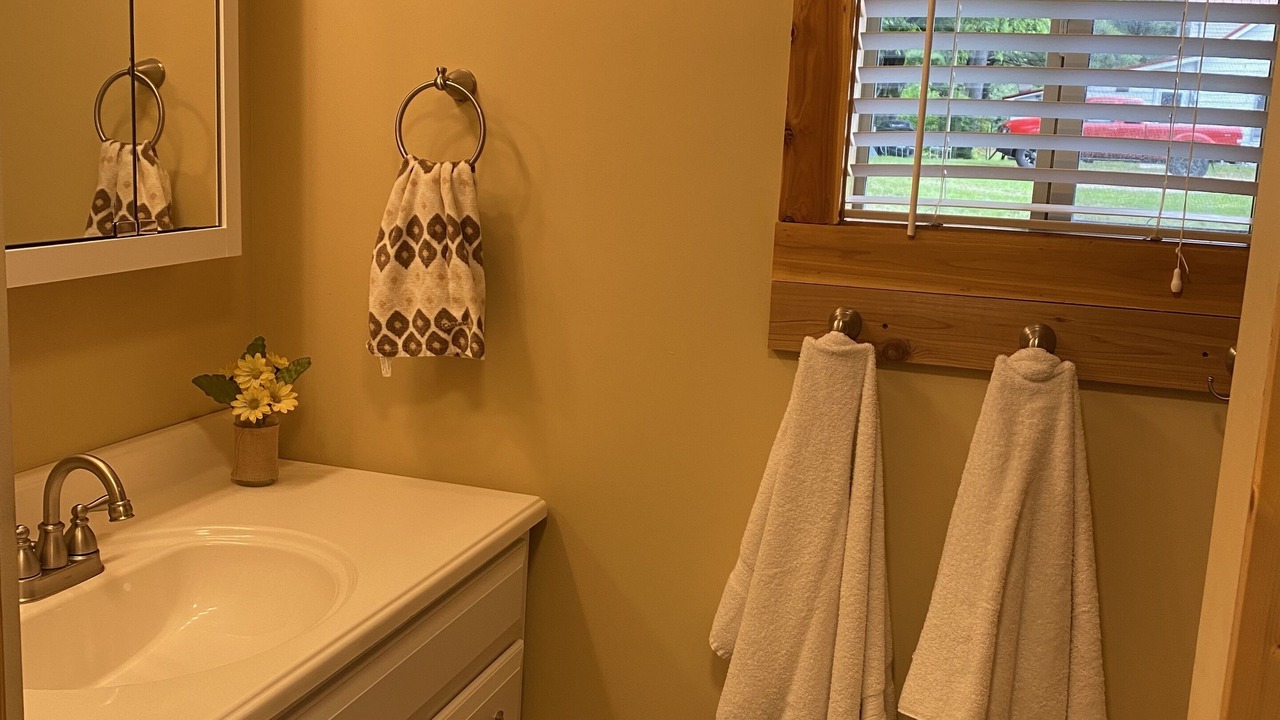 Photo of Bathroom in Alden