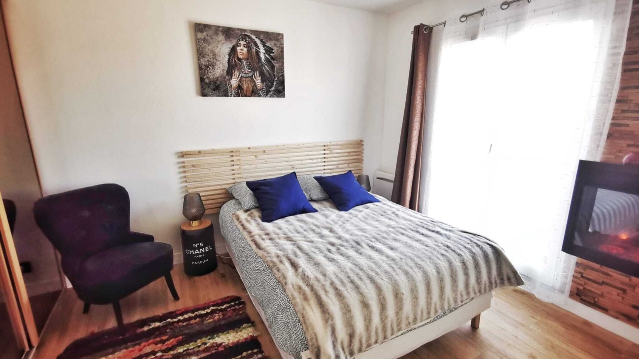 Photo of Bedroom in Noisy-le-Grand