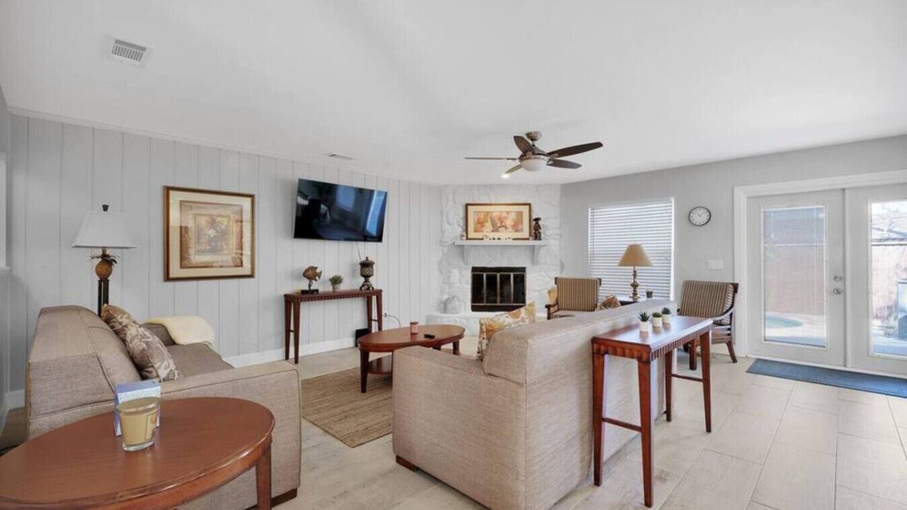 Photo of Livingroom in Del Rio