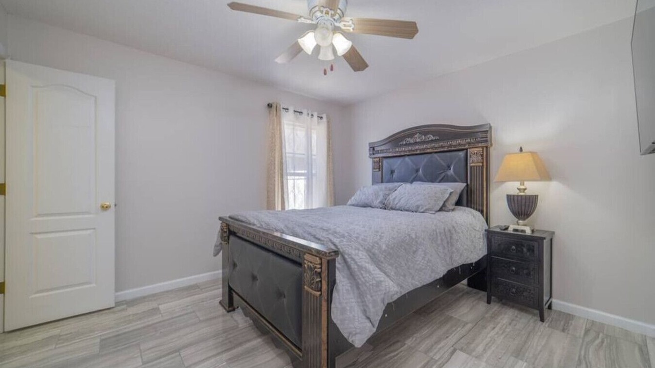 Photo of Bedroom in Northside