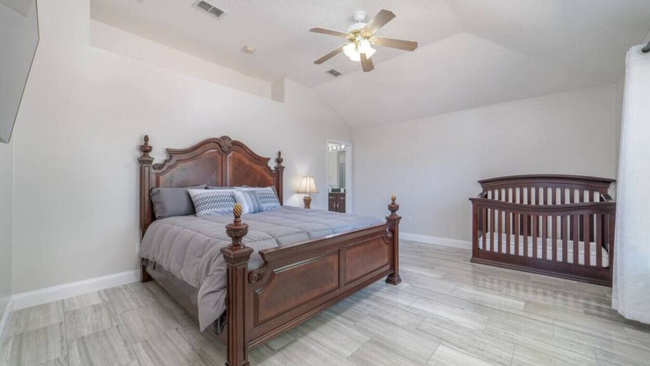 Photo of Bedroom in Northside
