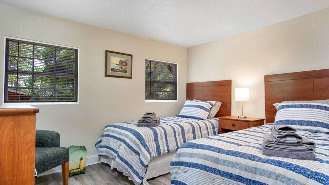 Photo of Bedroom in Lakeshore South