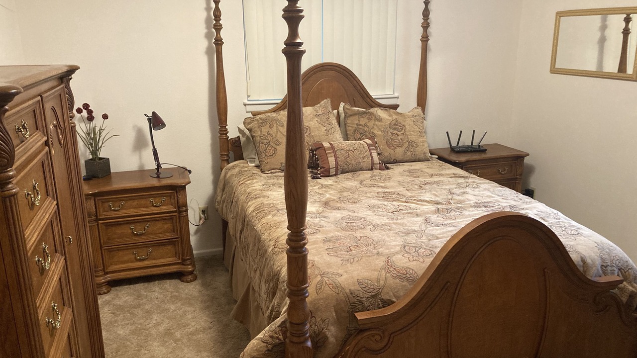 Photo of Bedroom in Roswell