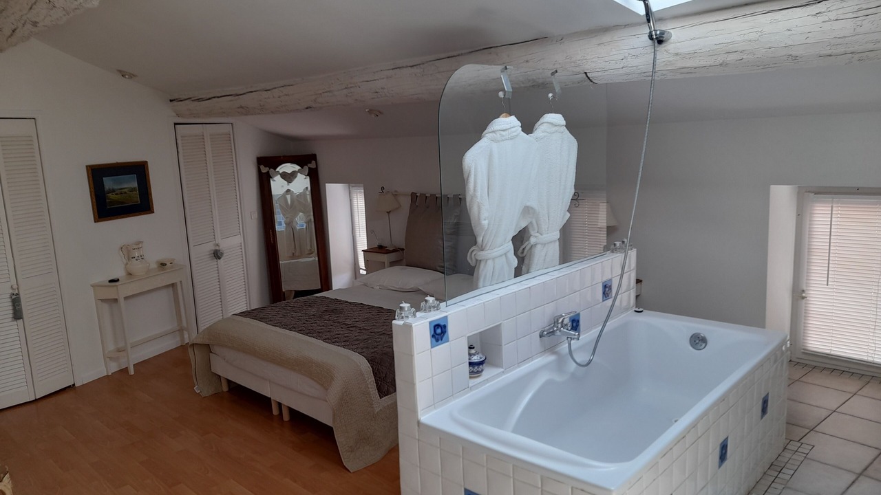 Photo of Bedroom in Sainte-Valiere