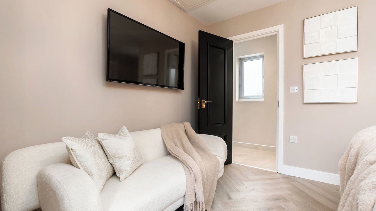 Photo of Livingroom in Salford