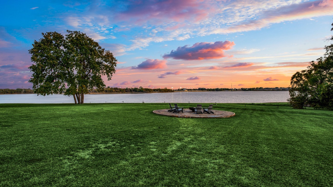 Photo of Outdoor in Little Elm