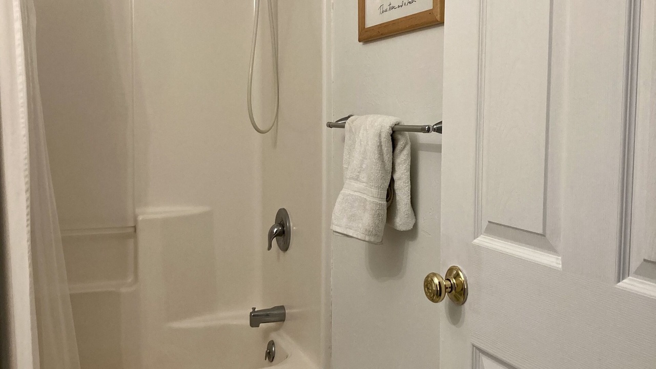 Photo of Bathroom in Ono