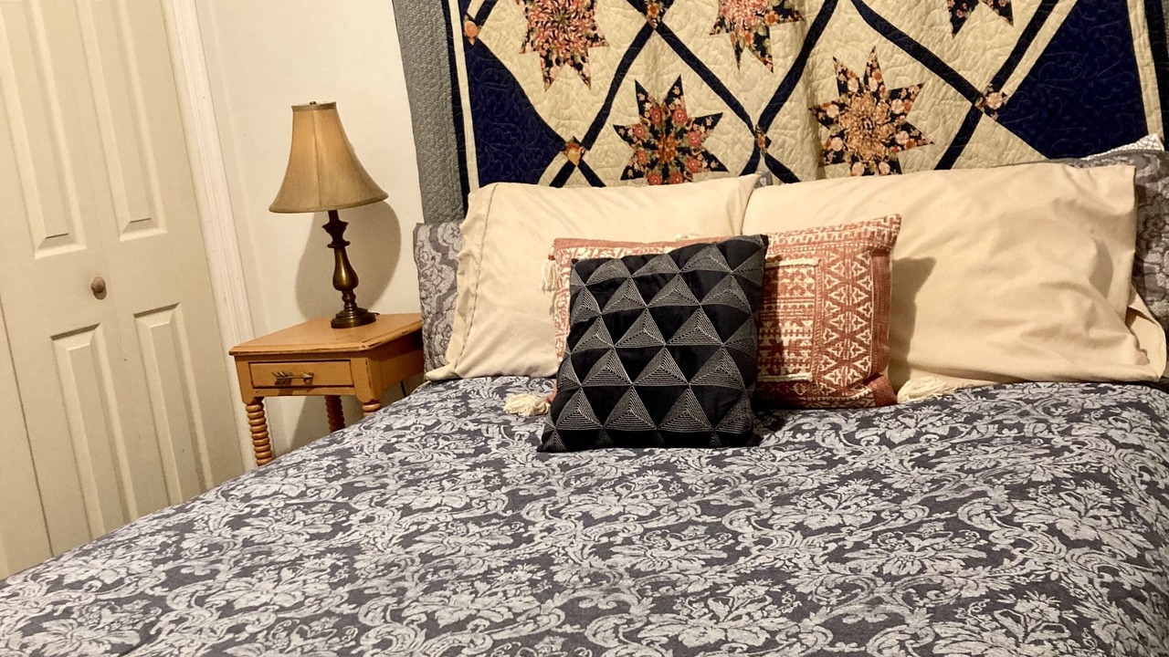 Photo of Bedroom in Ono